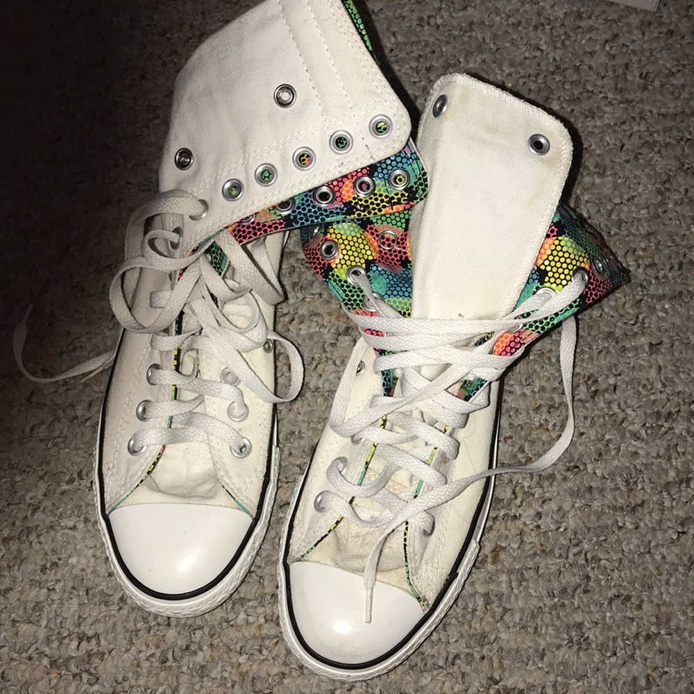 RARE White Converse Reversible Hearts Pattern